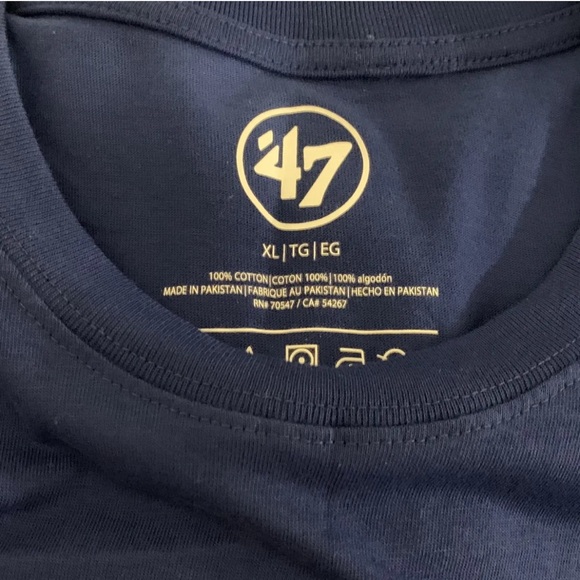 NWT 47 Men's Philadelphia 76'ers Pop Logo T-Shirt (XL) - Picture 3 of 4